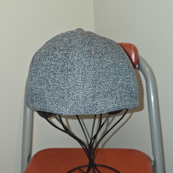 City Built Brewing Company Flexfit Gray Hat NWOT - Picture 3 of 6